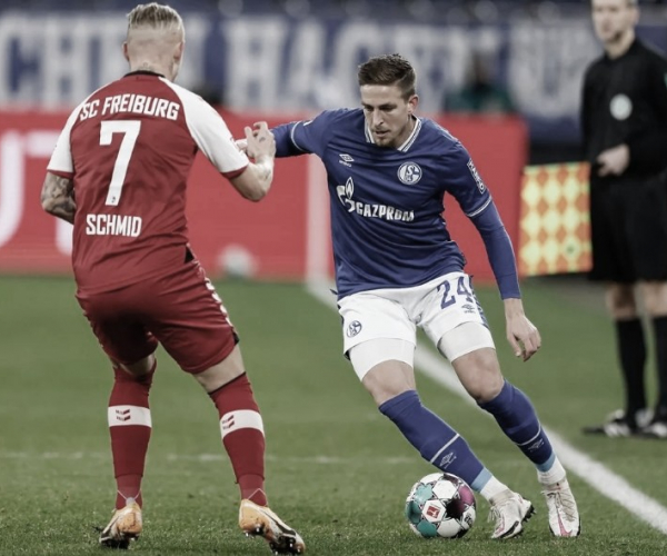 Schalke acumula 28 jogos sem vencer na Bundesliga, mas técnico reforça: "Não vamos desistir"
