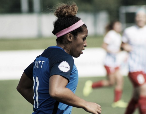 Desiree Scott commits to playing for the Utah Royals FC