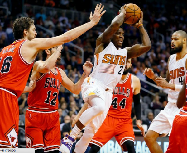 Jimmy Butler Leads Chicago Bulls Over Phoenix Suns 103-97