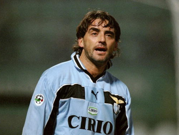 Mancini, flashback biancoceleste: "La mia Lazio vinse grazie a Cragnotti. I tifosi? Pazzi per la loro squadra"
