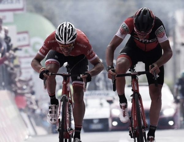 Giro d'Italia, Dillier batte Stuyven a Terme Luigiane. Jungels ancora in rosa