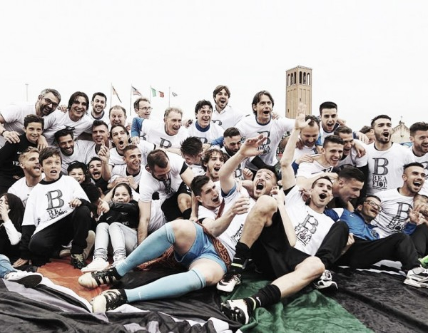 Venezia empata com Fano, garante título da Serie C e retorna à B italiana após 12 anos