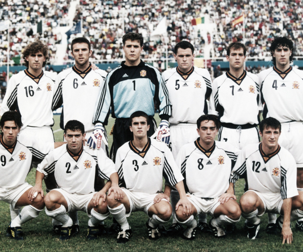 Se cumplen dos décadas desde que España levantara su primer Mundial