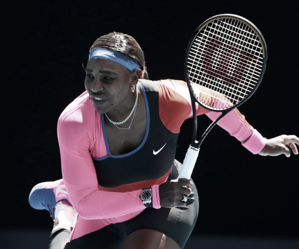 Serena supera primeiro set complicado e bate Potapova no Australian Open