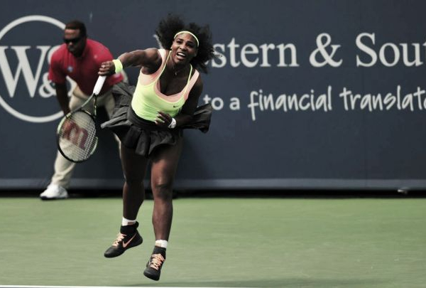 Serena reacciona a tiempo