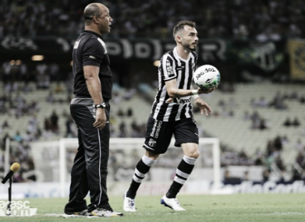 Sérgio Soares reconhece força do Tupi diante do Ceará: "Soube ficar com a marcação mais forte"