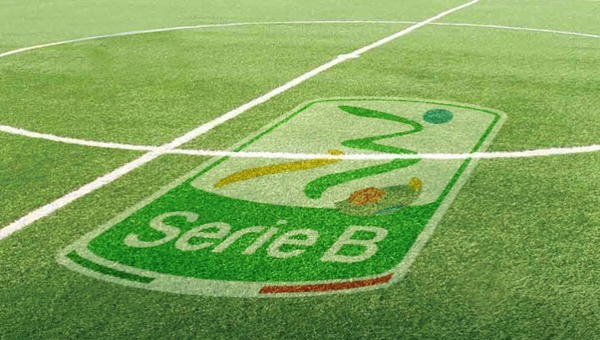 Serie B: colpaccio del Foggia all'Arechi, Salernitana battuta 0-3