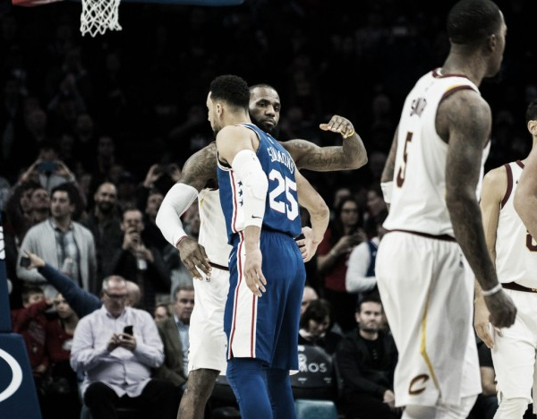 NBA - Ben Simmons si ferma, i paragoni con LeBron no