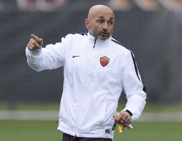 Roma, il mea culpa di Spalletti: "L'allenatore è il primo responsabile"