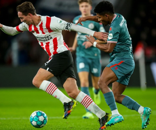 Goles y resumen del Sparta 0-4 PSV Eindhoven en Eredivisie 2023