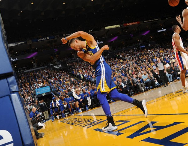 NBA - Golden State Warriors, "strenght in numbers" nel bene come nel male