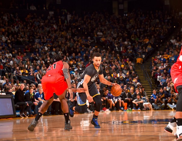 NBA - Golden State annienta Portland, Hornets ok con Atlanta