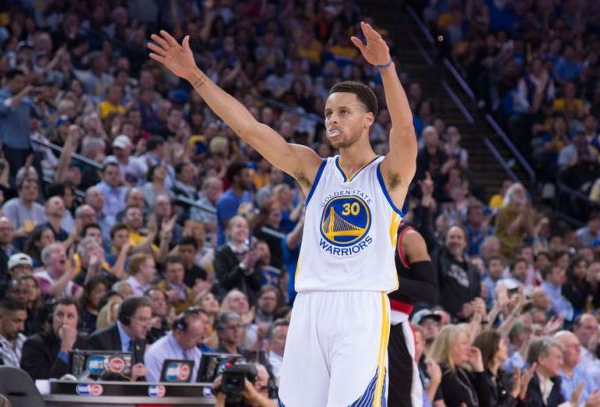 Stephen Curry Makes Three-Point History After Breaking His Own Record
