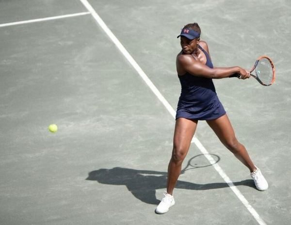 WTA Charleston: Sloane Stephens, Sara Errani Lead Charge To Semifinals