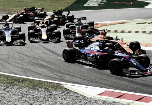 Kvyat: "Es un poco alarmante que McLaren pueda ir a nuestro ritmo en este tipo de pista"