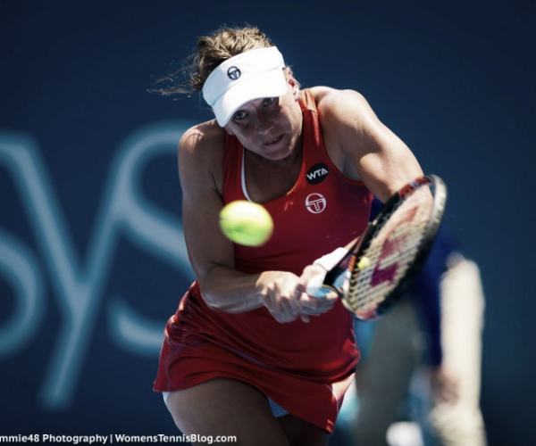 WTA Sydney: Barbora Strycova gets through against Caroline Wozniacki after 3 hours and 30 minutes