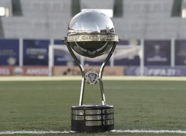 Fortaleza e LDU decidem final da Copa Sul-Americana no Uruguai 