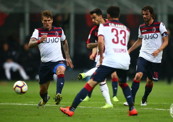 Serie A- Il Milan batte il Bologna grazie a Suso e Borini, zona Champions ancora vicina (2-1)