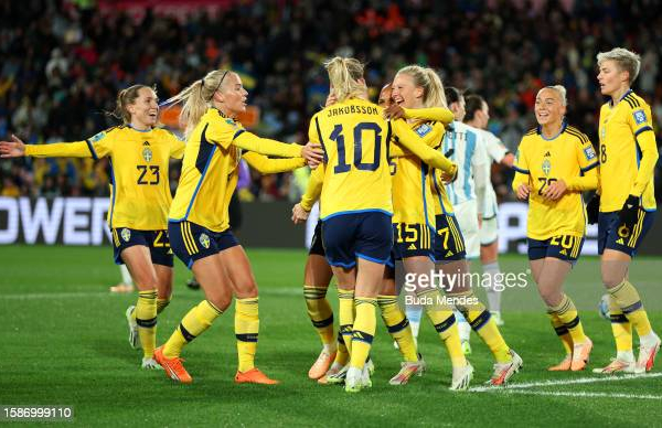 Argentina 0-2 Sweden: La Albiceleste victim to groupstage drama and Sweden's perfect record