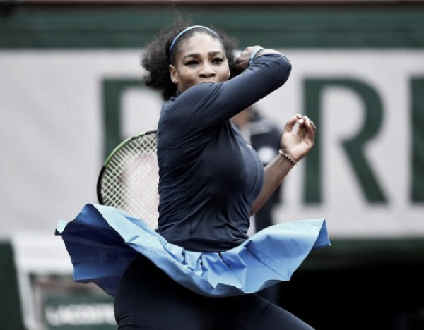 French Open 2016: Serena Williams sets up Muguruza final