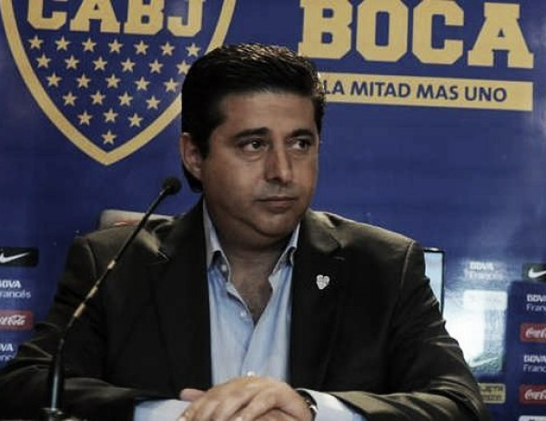 Angelici: "Tevez va a terminar su carrera en Boca"