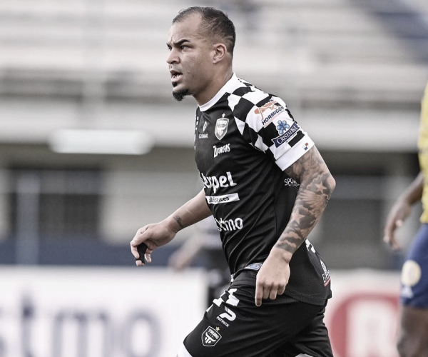 Ex-Atlético-MG, meia brasileiro acerta com equipe do Panamá e destaca: “Quero conquistar títulos”