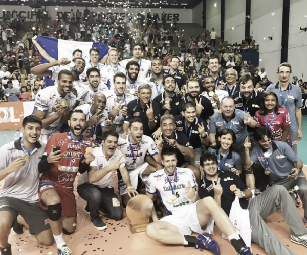 Taubaté bate Sesi e se sagra bicampeão da Copa do Brasil masculina de vôlei
