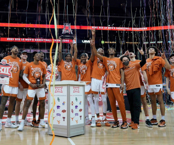 Big 12 championship game: Texas outlasts Oklahoma State for first tournament title