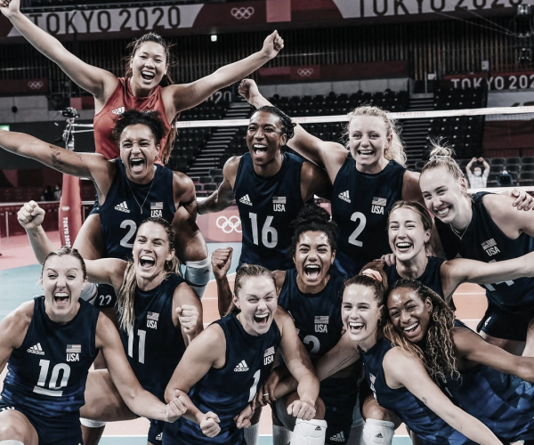 Estados
Unidos vencem Sérvia e irão encarar Brasil na final do Vôlei
Feminino em Tokyo 2020