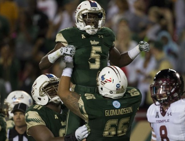 USF Routs #22 Temple Thanks to Huge Performance From Marlon Mack