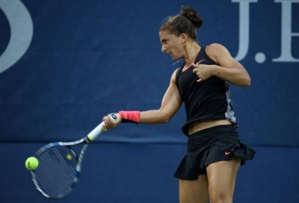 WTA Guangzhou: Allertova supera Errani in due set