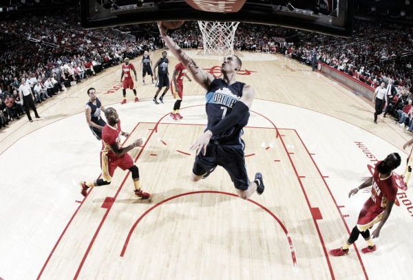 NBA, notte di derby: big match a Dallas, arrivano i Rockets