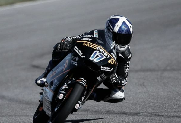 Moto3: Escocês John McPhee fica com a pole em Valência