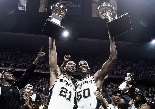 Serial Finales NBA: 2003, David Robinson se despide como campeón