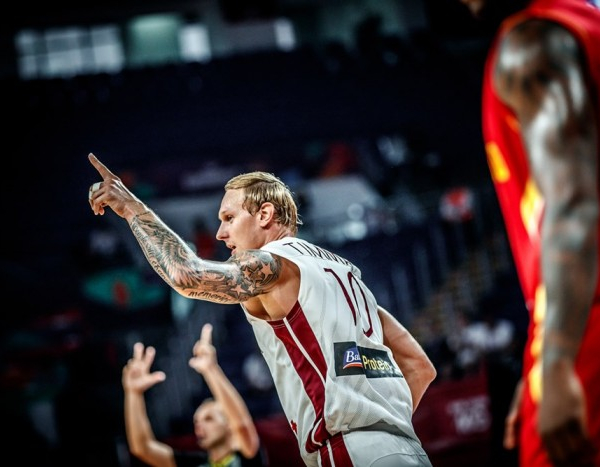 Eurobasket: La Lettonia si guadagna la Slovenia, Montenegro asfaltato