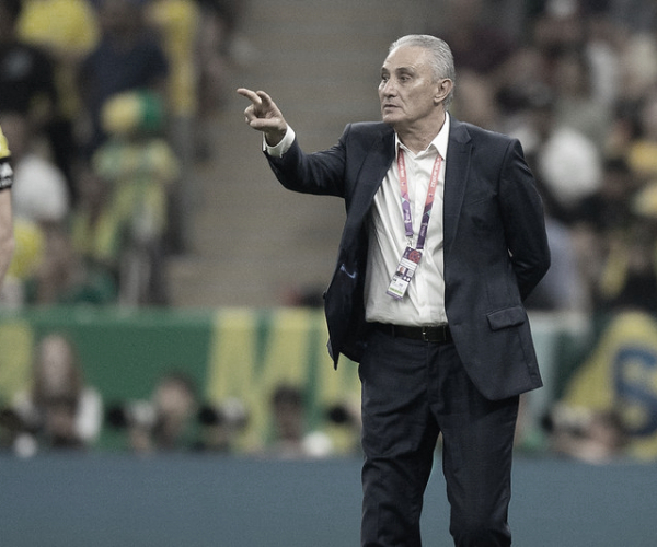 Tite assume responsabilidade e reconhece desempenho abaixo do Brasil contra Camarões