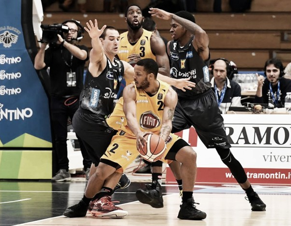 Lega Basket, Torino torna alla vittoria contro Trento (70-74)