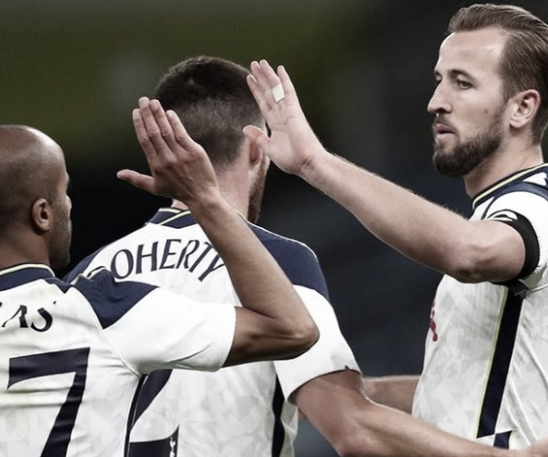 Kane faz três, Tottenham atropela Maccabi Haifa e avança na Europa League