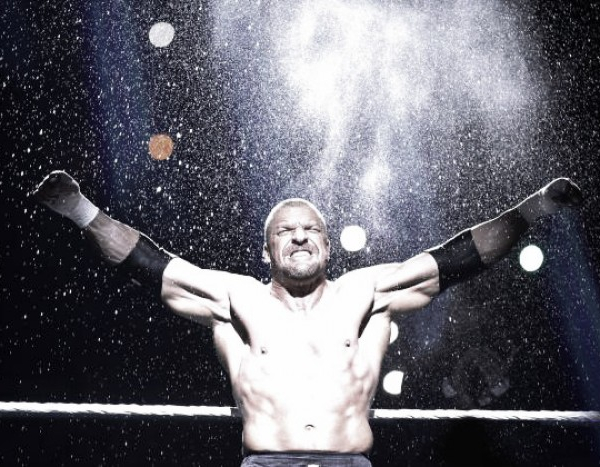 Triple H signs new deal to wrestle