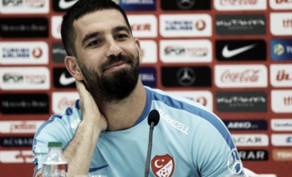 Arda Turan apologises to fans for a disappointing Turkish performance