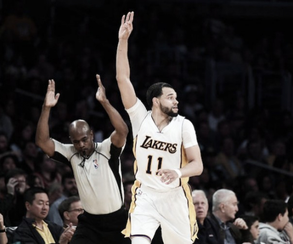 Tyler Ennis will return to the Los Angeles Lakers