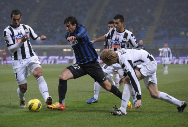 Udinese - Inter: c'è Milito dal primo minuto