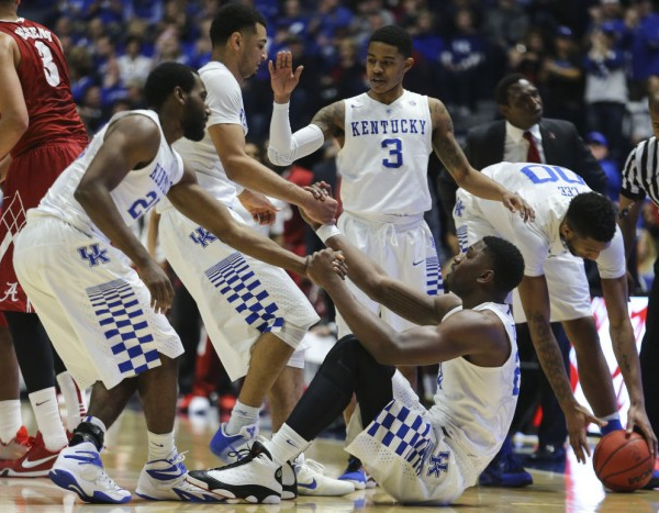 SEC Tournament: Kentucky Wildcats Advance With Dominant Win Over Alabama Crimson Tide