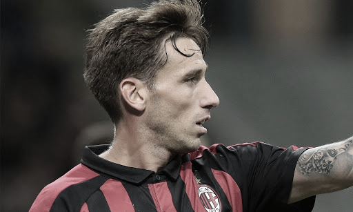 Lucas Biglia dejaría Milan para ¿jugar en Boca?