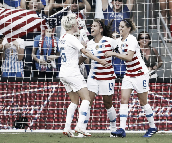 Alex Morgan's hat trick lifts the USWNT over Japan 4-2