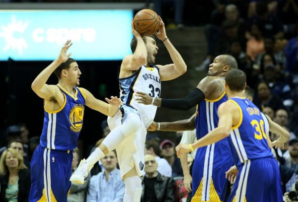 Grizzlies Come Down Hard On Golden State Warriors To Take 2-1 Series Lead