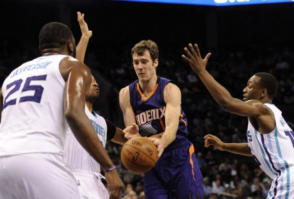 Phoenix Suns Sting Charlotte Hornets To Snap Six-Game Skid