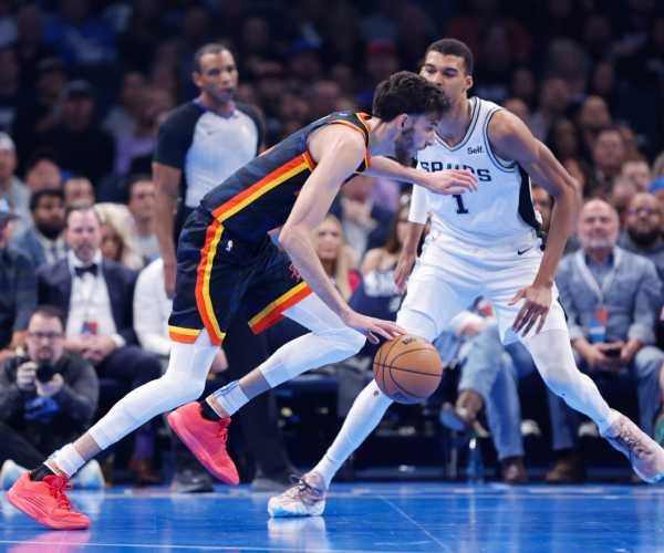 Highlights: Oklahoma City Thunder 118-132 San Antonio Spurs in NBA