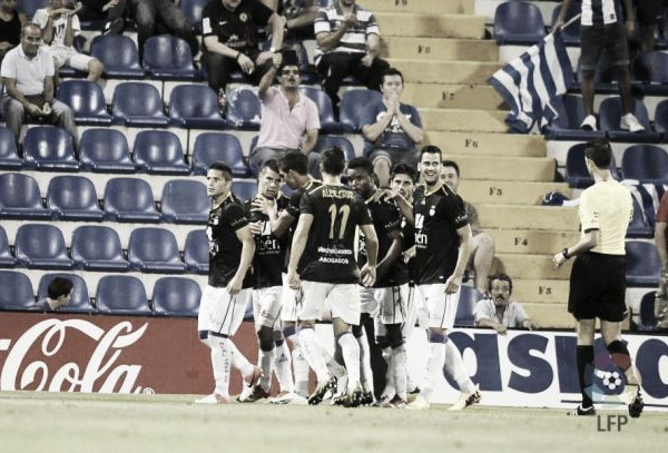 Real Jaén - Hércules: La mejor defensa es un buen ataque