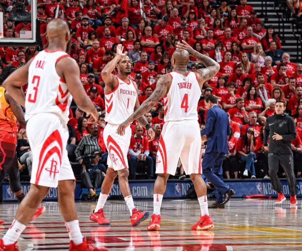 NBA Playoffs - Houston torna Houston, Utah travolta in gara-3
